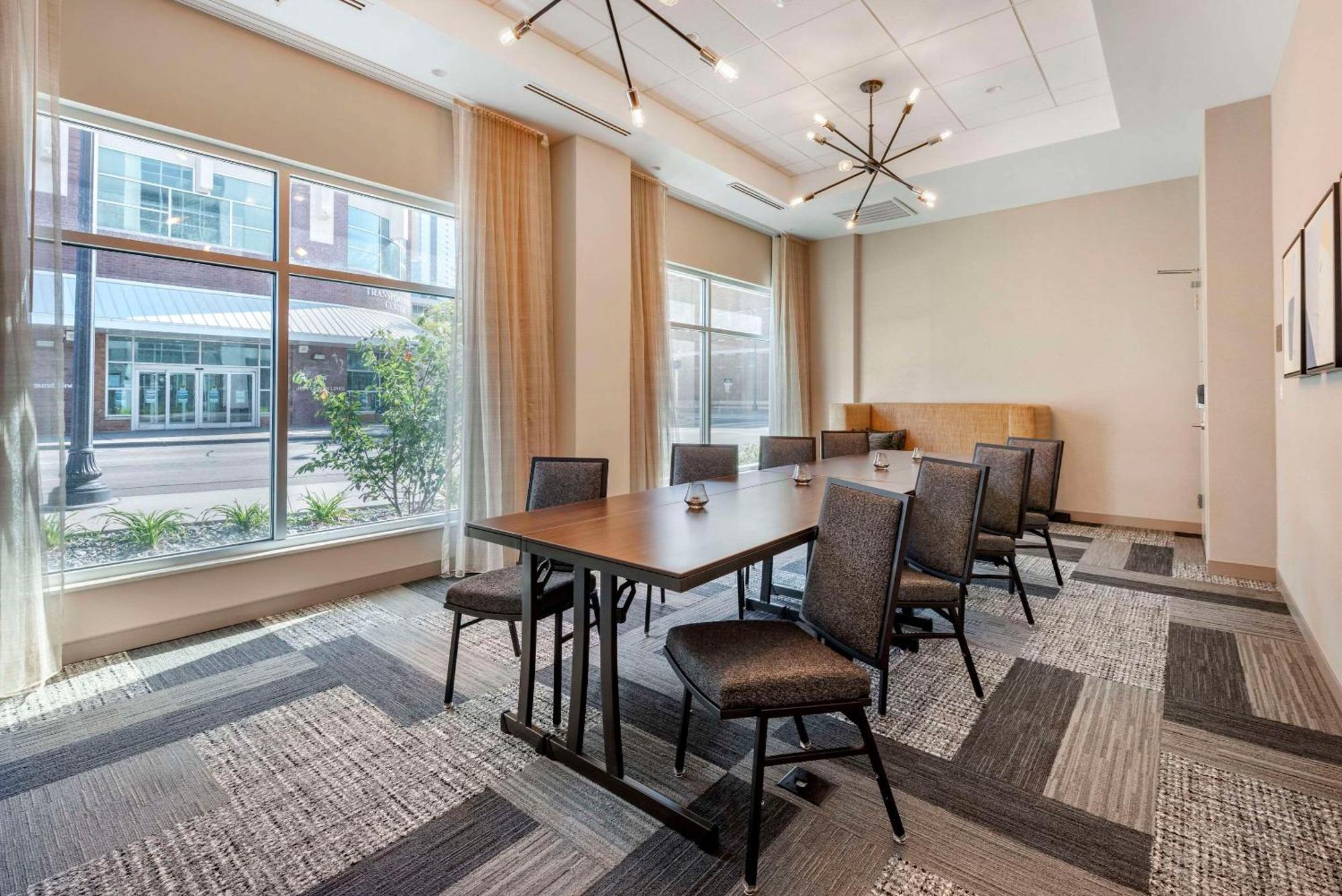 Cambria Hotel Minneapolis Downtown ภายนอก รูปภาพ