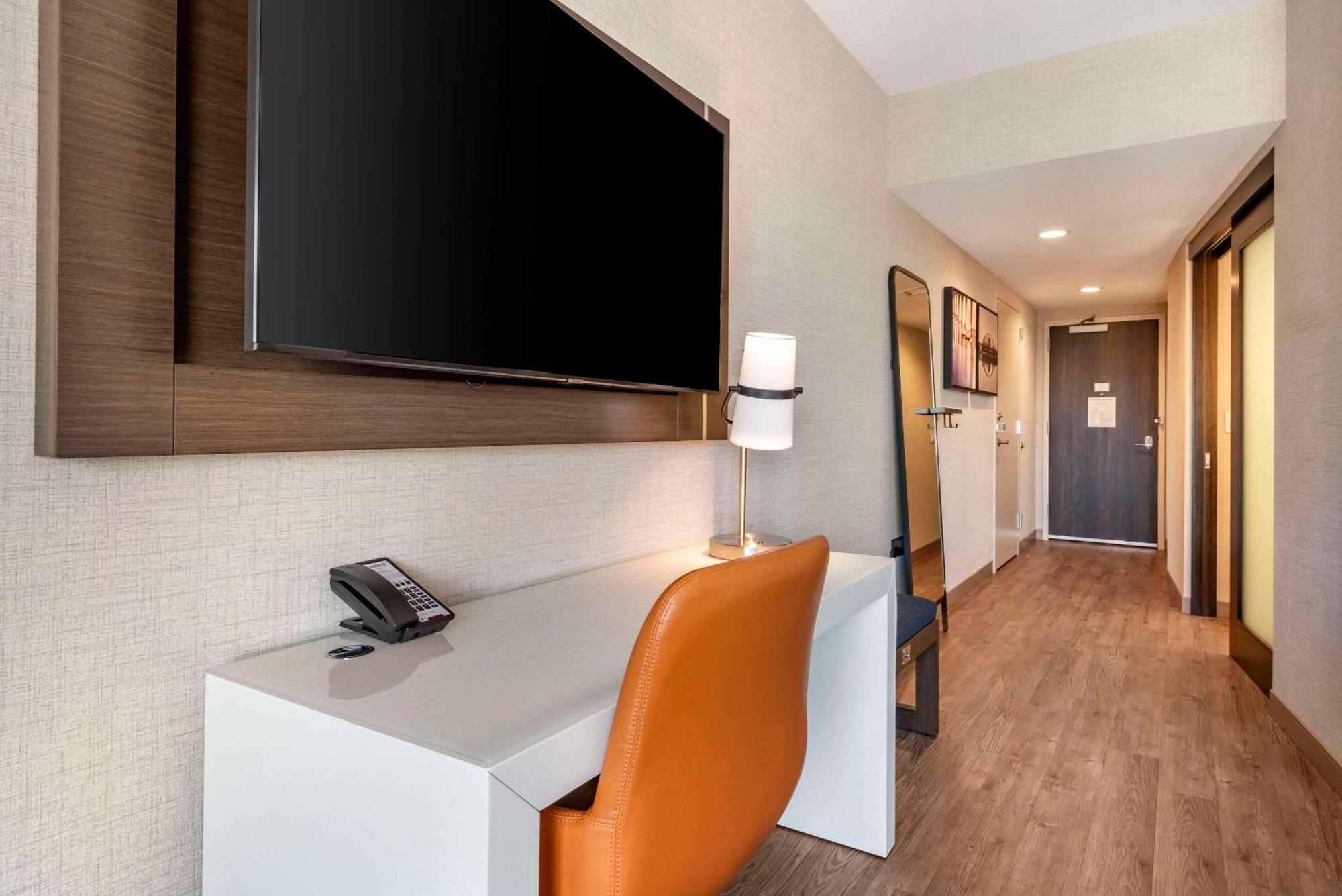 Cambria Hotel Minneapolis Downtown ภายนอก รูปภาพ