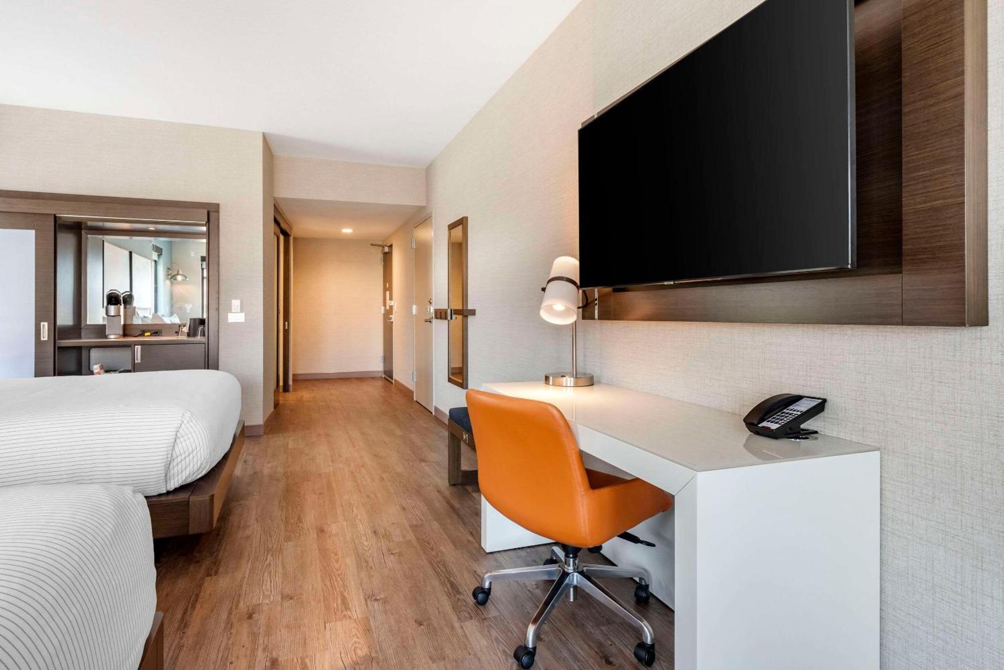 Cambria Hotel Minneapolis Downtown ภายนอก รูปภาพ